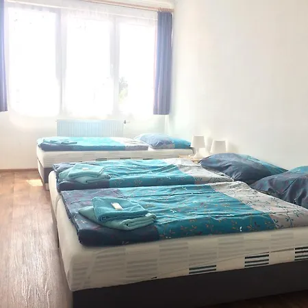 Briliant 호스텔 *